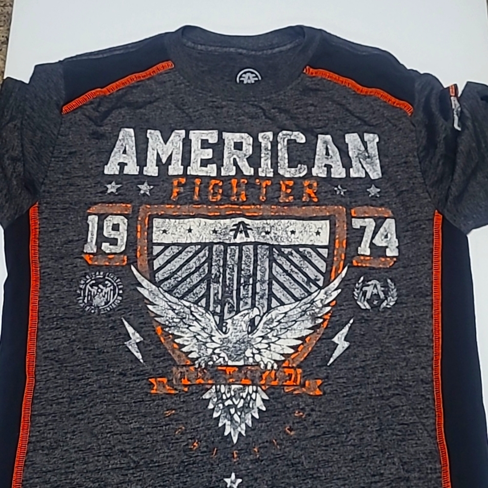 Mens buckle shirt